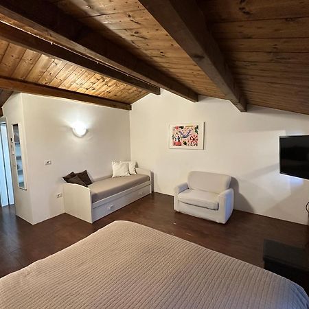 Relais Corte Bercelli Valeggio sul Mincio Exteriör bild